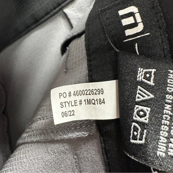 Travis Mathew Right on Time Golf Pure Performance Pants Waist Size 38 - Picture 8 of 8